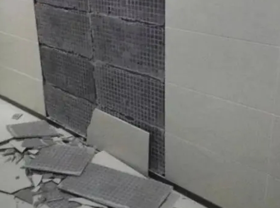 带岭瓷砖空鼓维修公司分享下带岭墙砖松动维修的知识